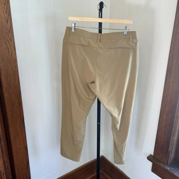 Fabletics Only Pant Tan Athleisure Performance Golf Chino Pants Mens 34x27.5 - Picture 2 of 5